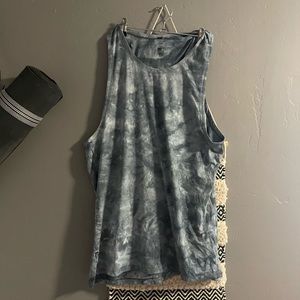 Lululemon Mens tank